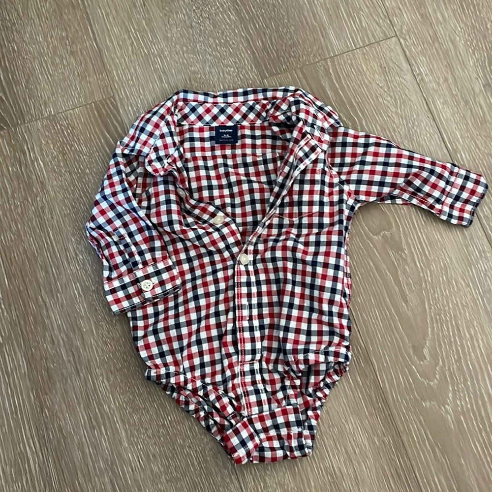 Baby Gap plaid onesie, white red and blue 3-6 month